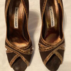 Manolo Blahnik Chocolate Suede Peep Toe Pumps